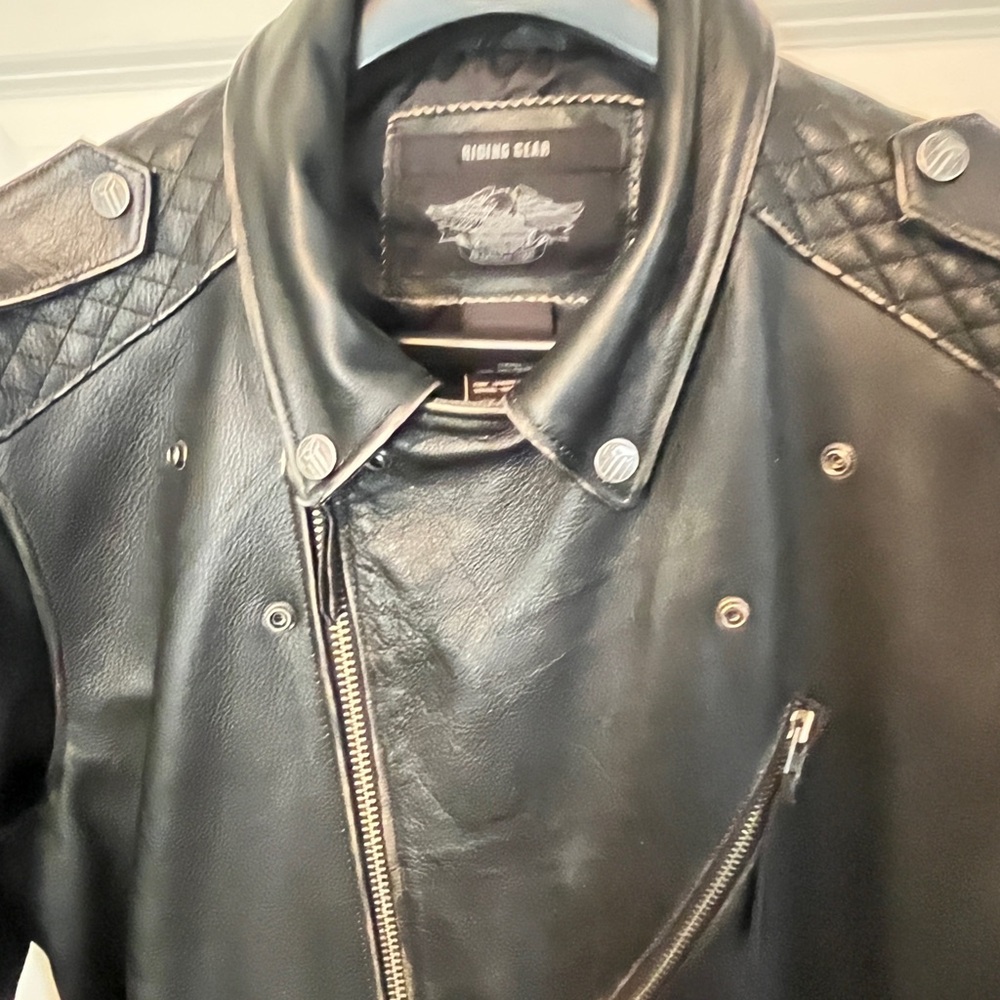 Harley-Davidson  Black Leather Jacket - Picture 3 of 10